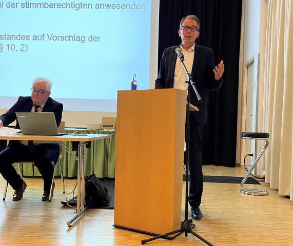 2021 10 28 MGV Reuter Small