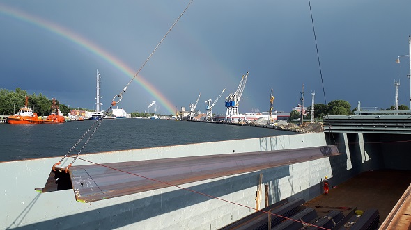 2022 04 Danzig Regenbogen